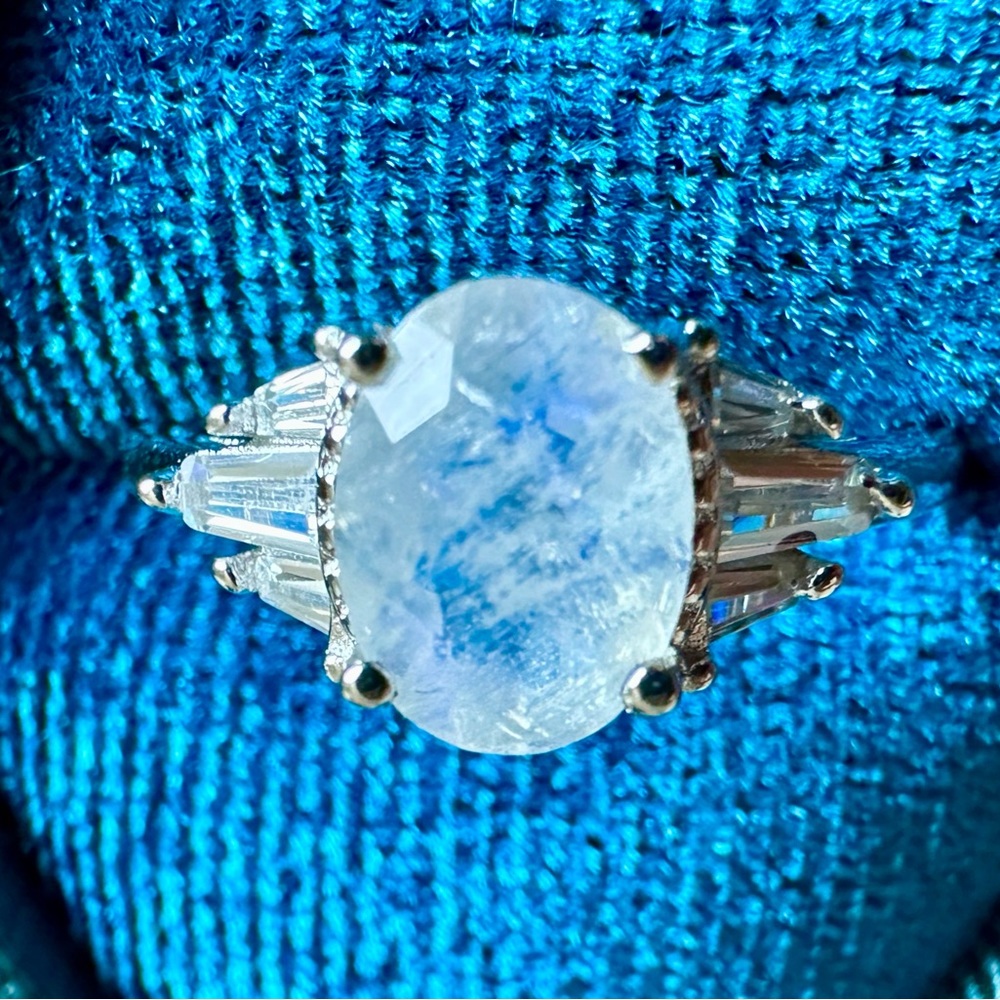 Rainbow Moonstone Ring Size 5 7 8 9 Oval Diamond Engagement Ring Silver Jewelry - Picture 3 of 3